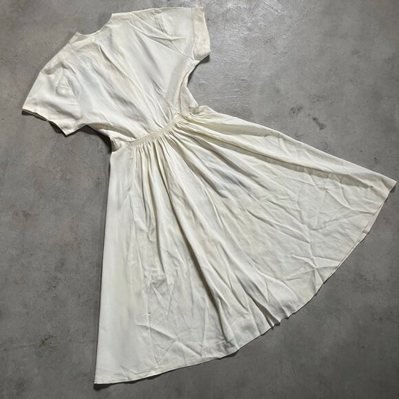 Vintage 1940s Ellen Kaye Original Embroidered Rayon Day Dress - Picture 2 of 13